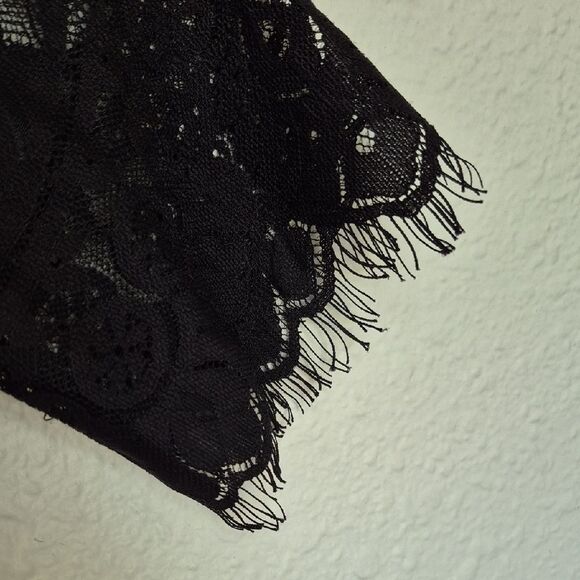 Ann Taylor Purple and Black Lace Blouse Size 2 - Picture 5 of 15